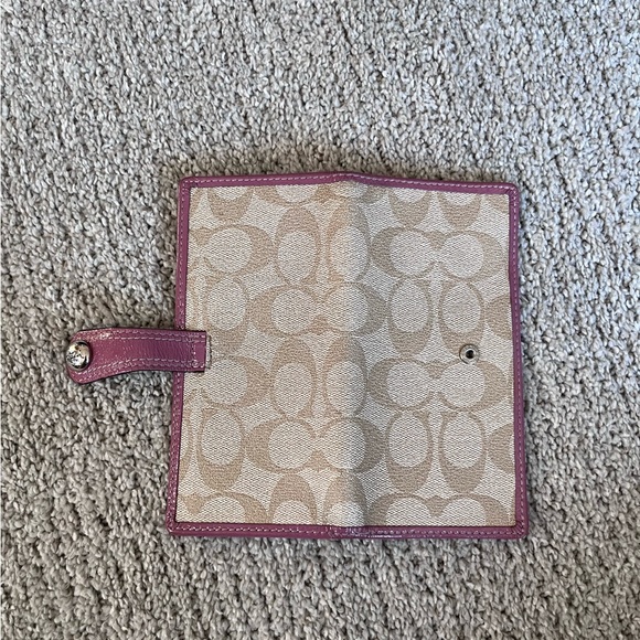 Coach wallet - Picture 2 of 7